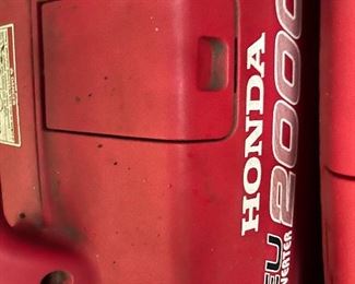 Honda 2000 E and Honda 2000 I 