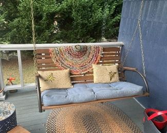 Porch swing