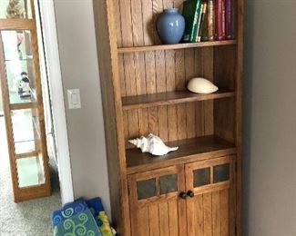 Book shelf with tile accent 