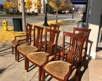 Thomasville matching chairs 