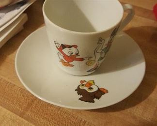 CHILDREN'S CUP AND SAUCER 