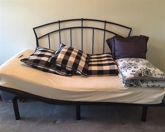 Twin size lift mattress.