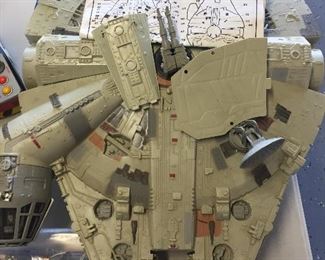 Star Wars milennium falcon