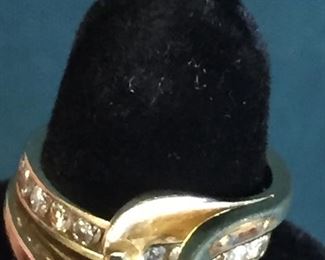 14 K Gold and Diamonds.