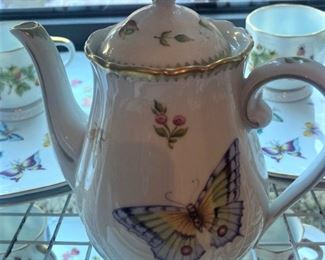 Butterfly teapot
