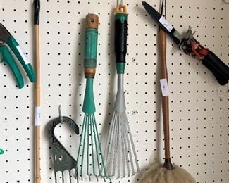Yard tools