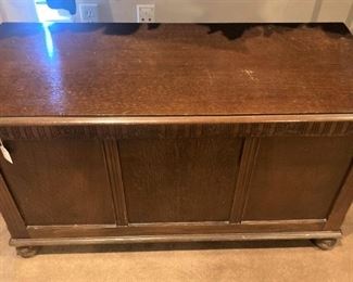 Vintage chest