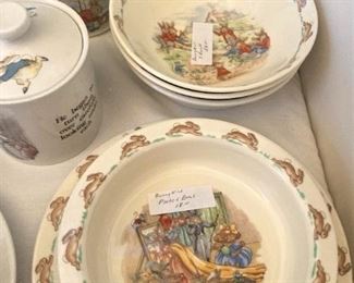 Bunnykins dishes for children - Royal Doulton - England