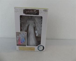 Apothecary & Co. Angel with Feathered Wings LED Color Changing Tree Topper - New in Box