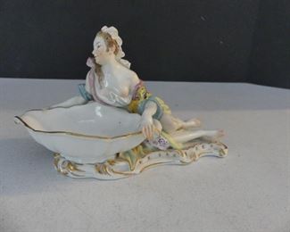 Antique Late 1800s Meissen Hand Painted Porcelain Figural Sweet Meat Dish