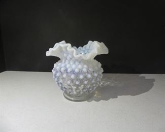 Vintage Fenton French Opalescent Hobnail Rose Bowl - 4½" Tall