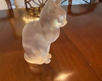 Lalique 8" frosted crystal cat