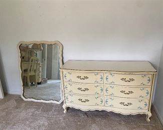 lovely french provencal canopy twin bedroom