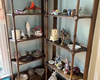 lots of vintage trinkets and knick knacks!