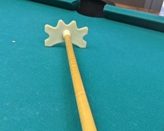 Lots of equipment in cluded in purchase of table