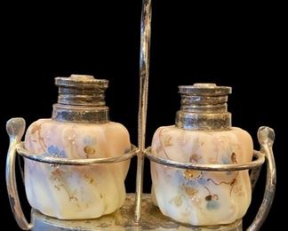 MOUNT WASHINGTON Sterling Silver Shaker Set in TORONTO Wishbone Carrier
