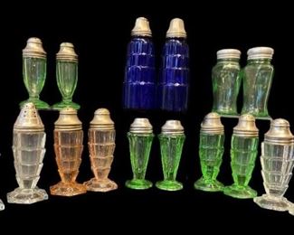 Depression Glass Salt & Pepper Shakers TEA ROOM Cobalt
