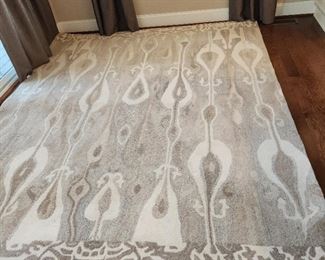 off white rug, 7' 10" x 9' 11"