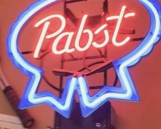 Pabst Neon Light-up Sign