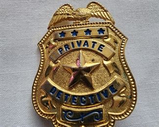 Private Detective’s badge.