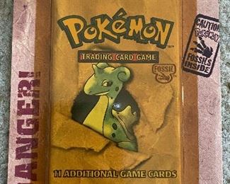 HKT028 BRAND NEW & SEALED! One Pokemon Fossil Booster Blister Pack Art Lapras