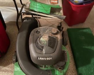 LAWN BOY LAWNMOWER