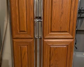 AMANA REFRIGERATOR WITH WOOD FACED DOORS