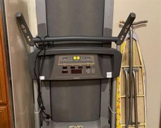 T20 TUNTURI TREADMILL