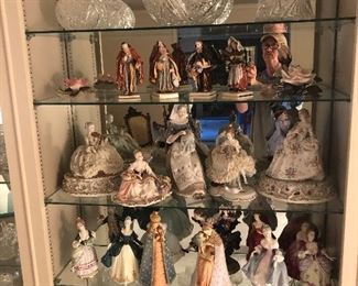 Many pieces of American Brilliant cut glass and figurines