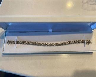 10k with diamonds tennis bracelet