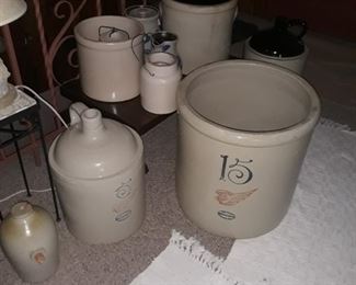 Stoneware crocks and jugs
Red wing