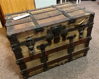 Nice Square flat top Chest