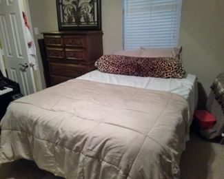 Full Size bed