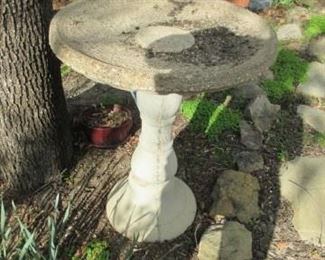 Bird bath