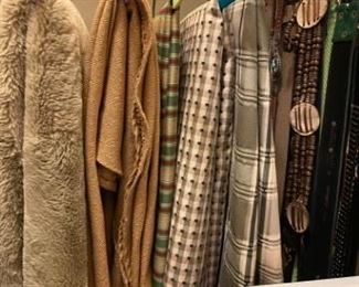 Decorative accessory table covers