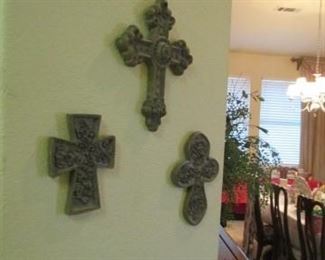 Crosses decor