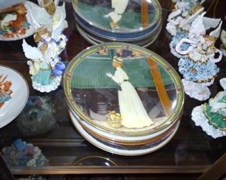 Collectible plates