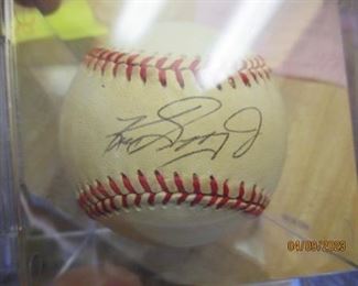 Ken Griffey Jr. Autograph Baseball - no COA