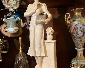 Armani figurines