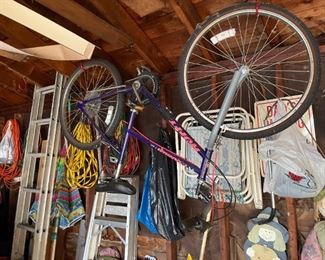 . . .  upside down bike -- cool!