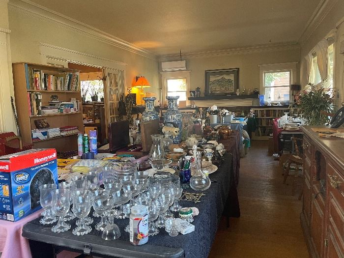 The Rusty Trunk LLC opens to Hidden Treasures... starts on 3/24/2023