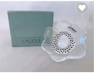 Lalique Flower Bottle Stopper With Box