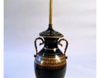 Classical Style Porcelain Lamp