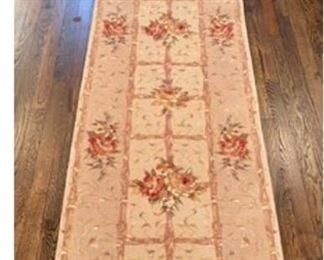 Runner With Roses And Lattice Pattern