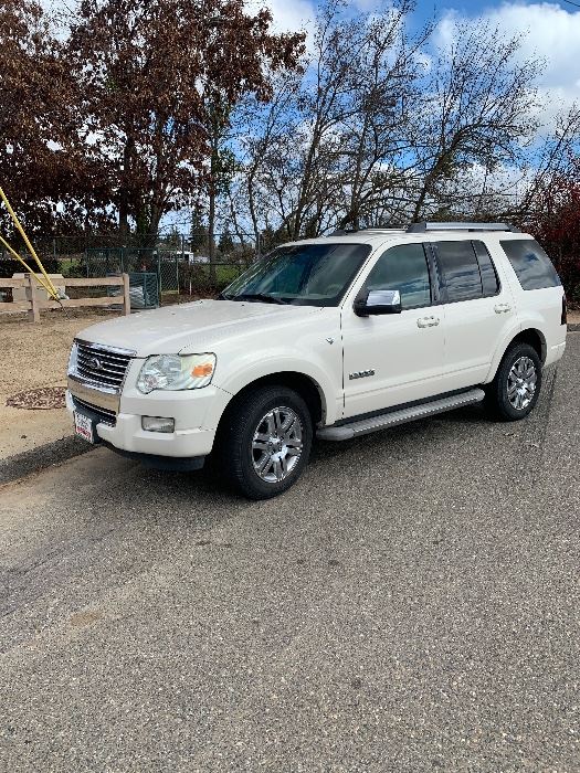 2008 Ford explorer 
