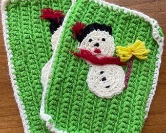 Crochet Pot Holders. 