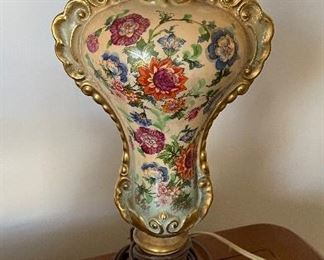 Antique Victorian Table Lamp. 