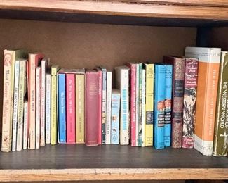 Sample of Vintage Children's & Teen Books including Nancy Drew & Hardy Boys.