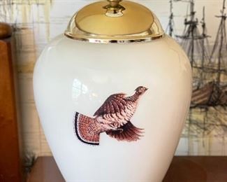 Porcelain Table Lamp with Brass Base and Turkey Motif. 