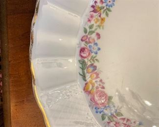 B & C Limoges China. Pieces Include: Dinner Plates - 6, Salad Plates - 7, Dessert Plates - 8, Bread & Butter - 2. Photo 2 of 3. 